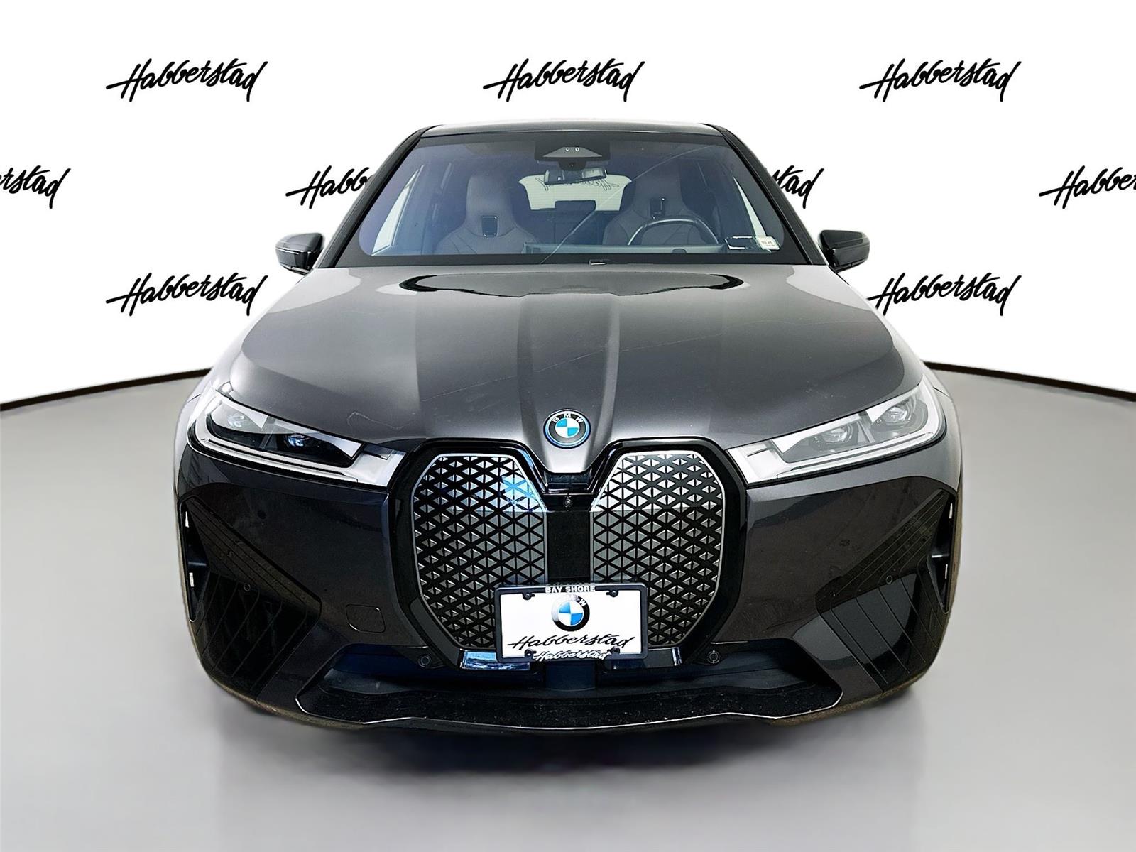 Used 2024 BMW iX Base with VIN WB523CF08RCR64829 for sale in Huntington Station, NY