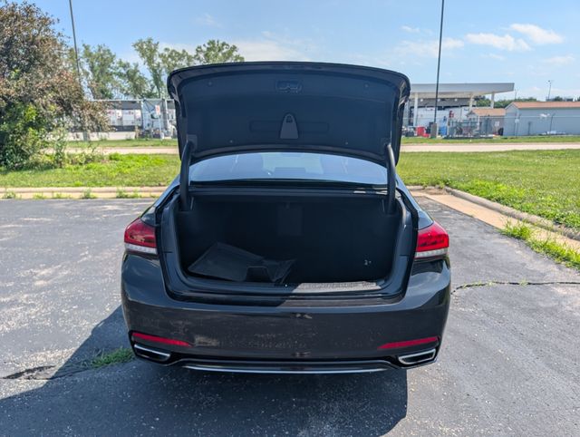 2019 Genesis G80 3.8 photo 9