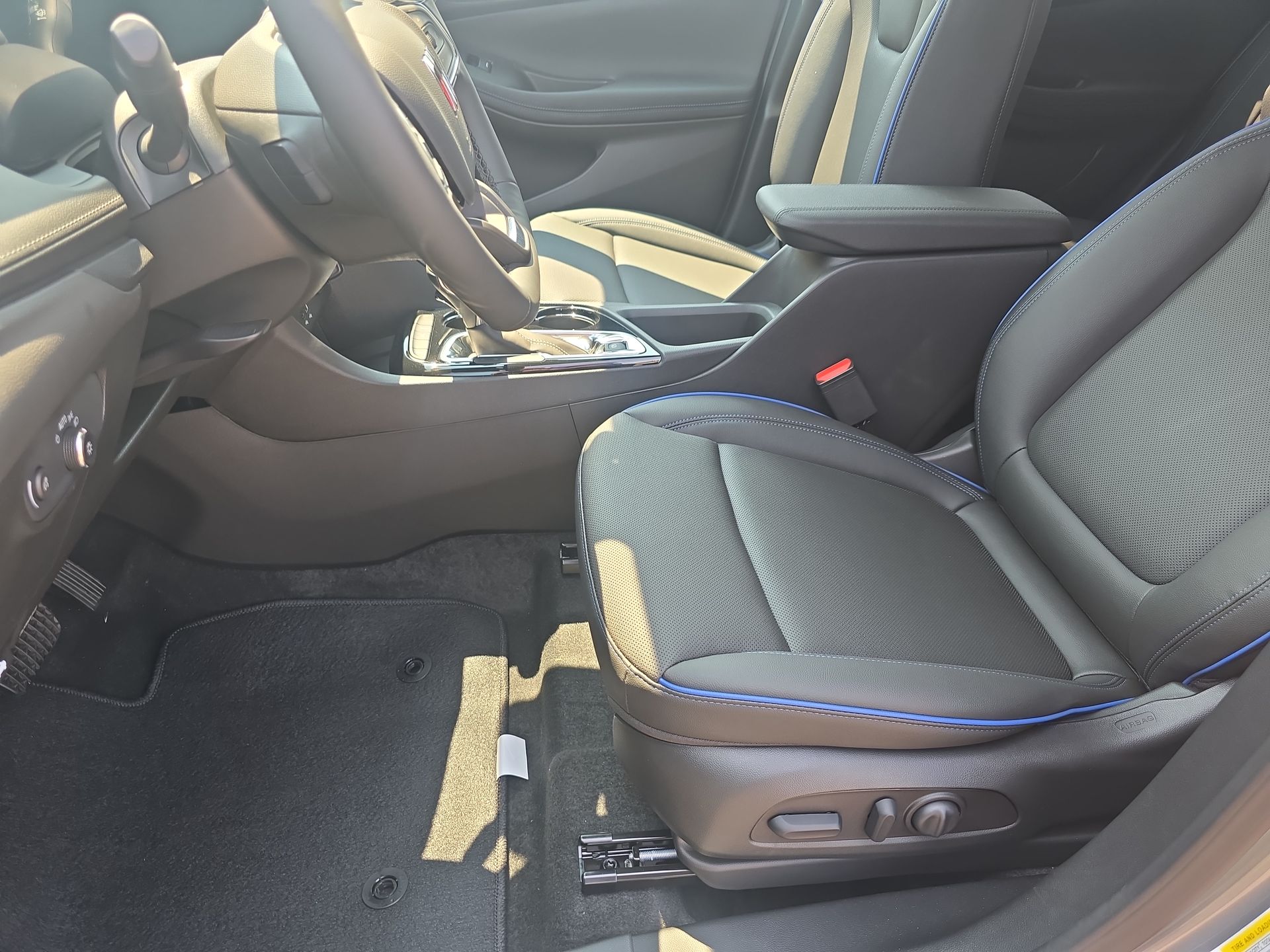 2026 Buick Encore GX Sport Touring photo 49
