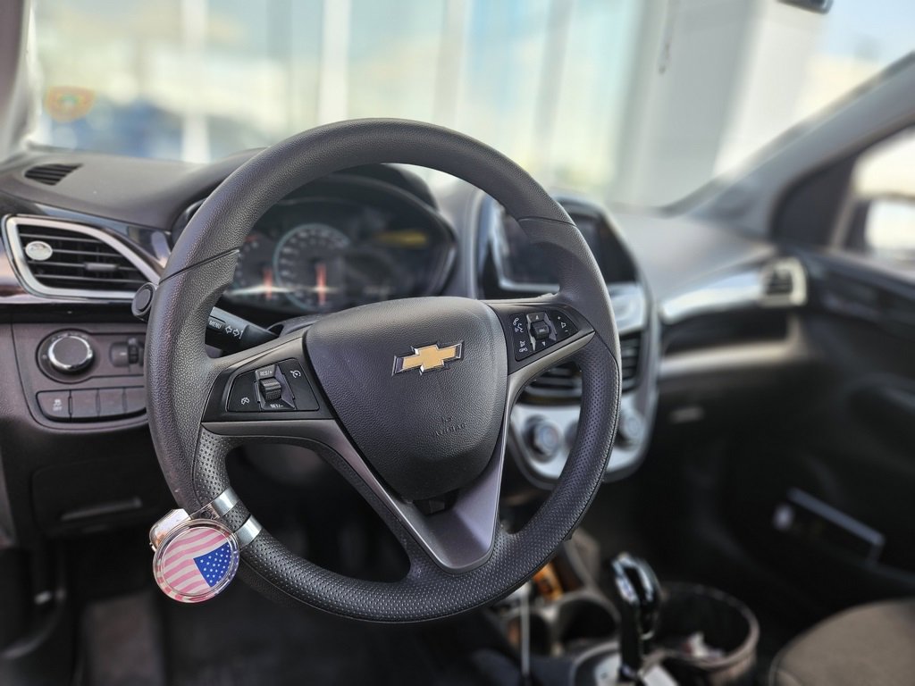 2021 Chevrolet Spark 1LT photo 2