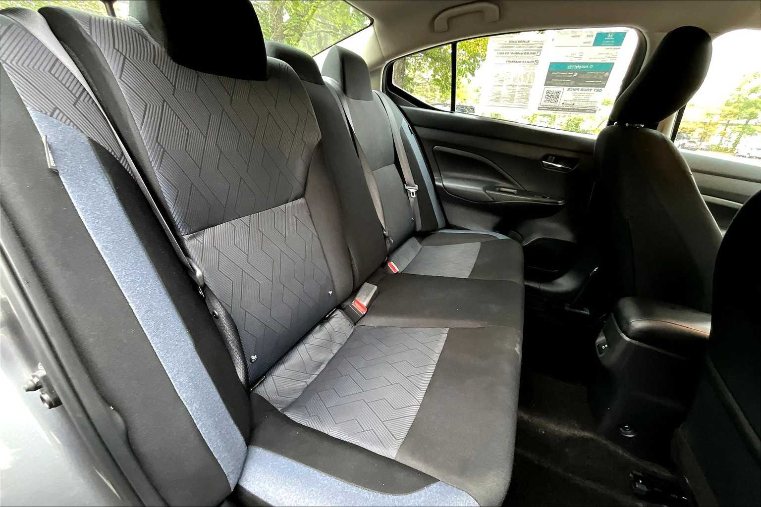 2024 Nissan Versa SV photo 19
