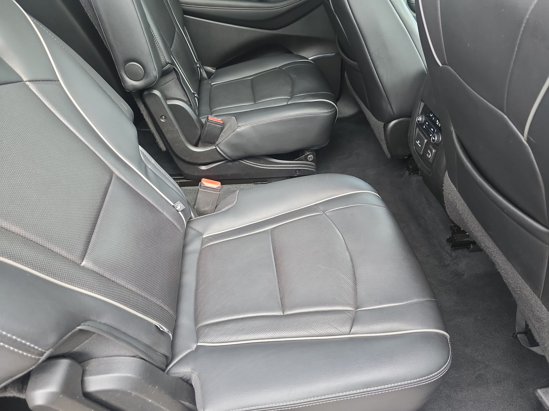 2021 Buick Enclave Avenir photo 59