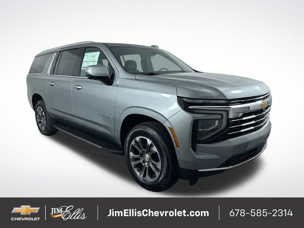 2026 Chevrolet Suburban LT's photo