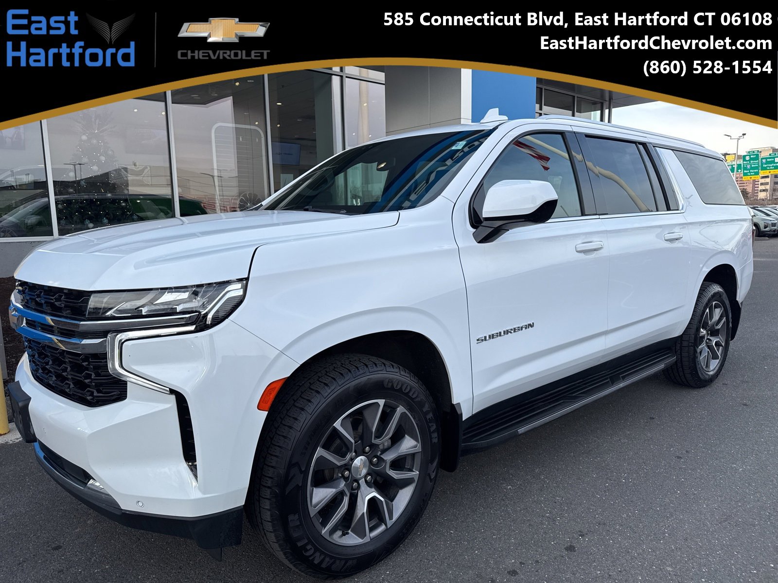 2023 Chevrolet Suburban LS's photo