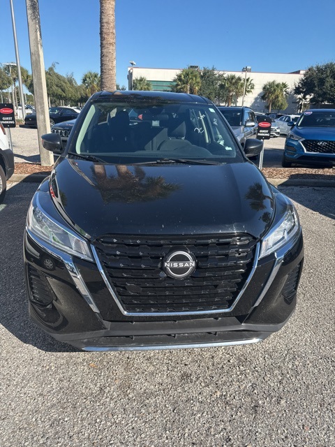 2024 Nissan Kicks S photo 3