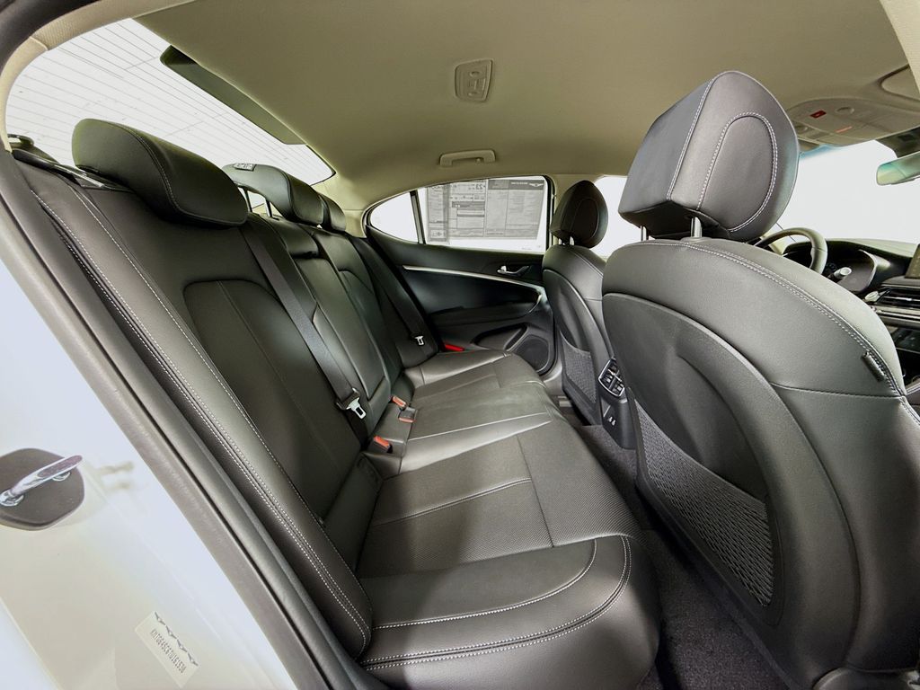2026 Genesis G70 2.5T AWD photo 25