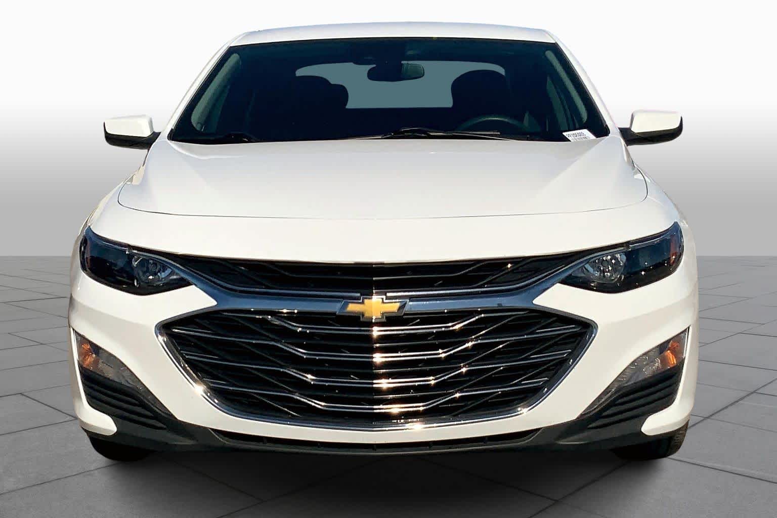 2023 Chevrolet Malibu 1LT photo 3