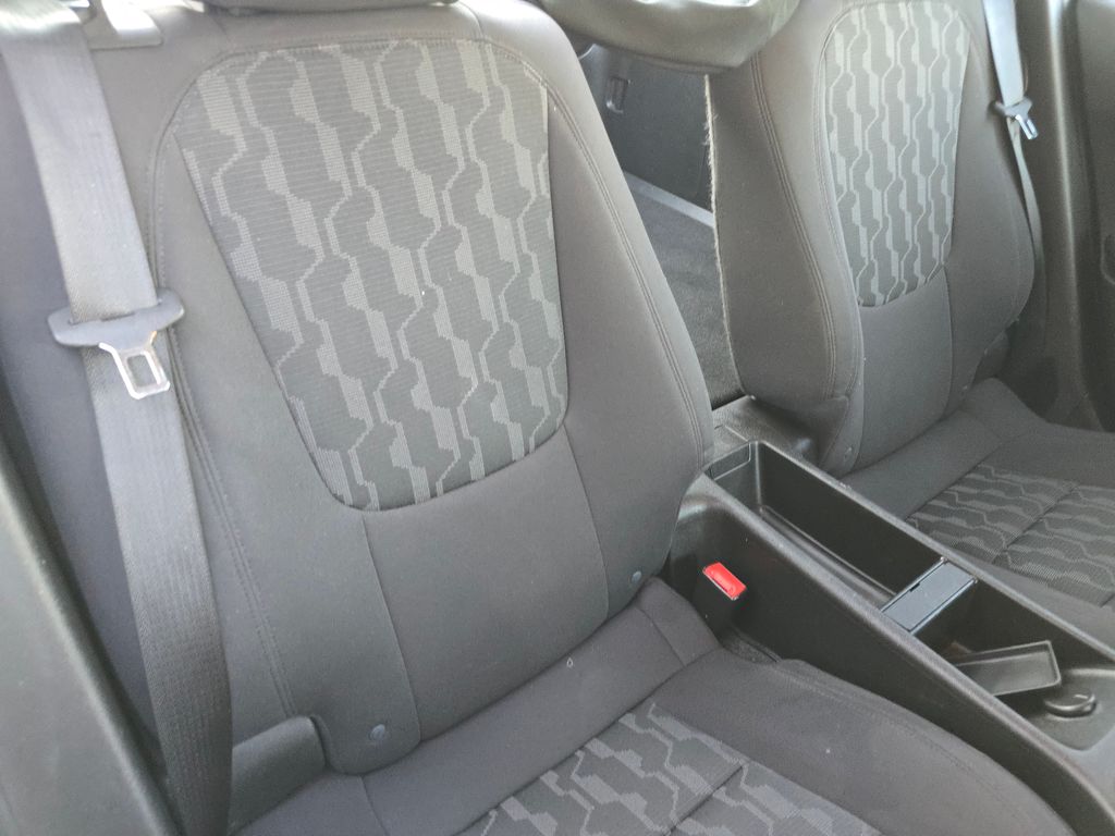 2013 Chevrolet Volt Base photo 22