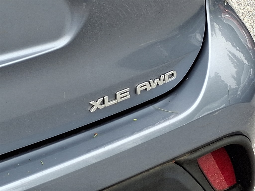 2022 Toyota Highlander XLE photo 30