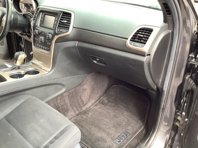 2017 Jeep Grand Cherokee Laredo photo 19