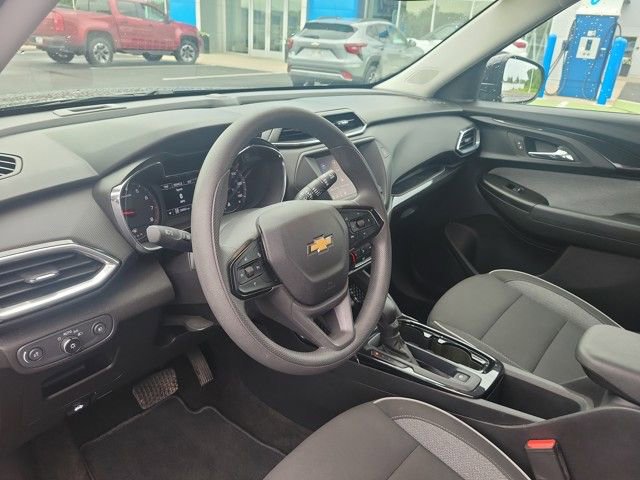 2023 Chevrolet Trailblazer LT photo 11