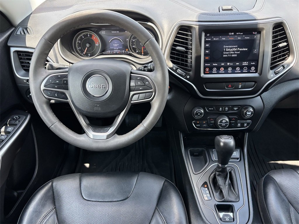 2022 Jeep Cherokee Latitude Lux photo 3