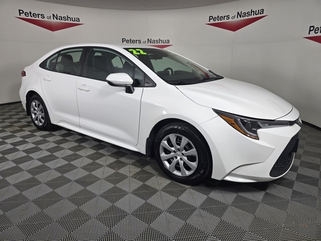 2022 Toyota Corolla LE's photo