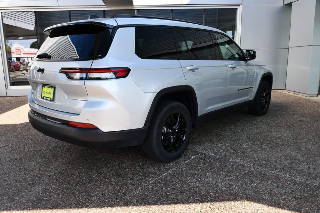 2024 Jeep Grand Cherokee Altitude photo 6