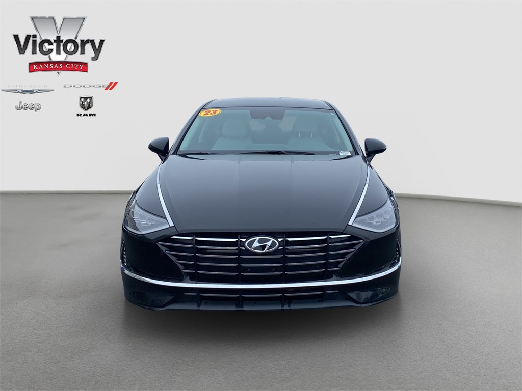Used 2023 Hyundai Sonata SE with VIN KMHL24JA4PA311713 for sale in Kansas City