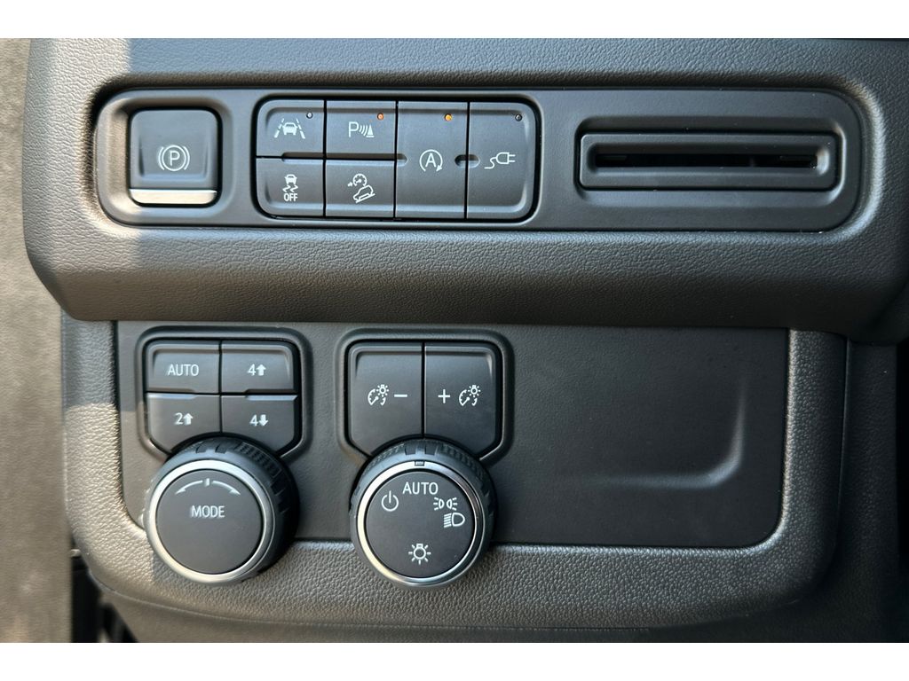 2022 Chevrolet Suburban 1500 Z71 photo 42