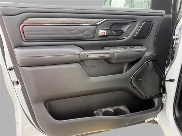 2025 Ram 1500 Limited photo 16