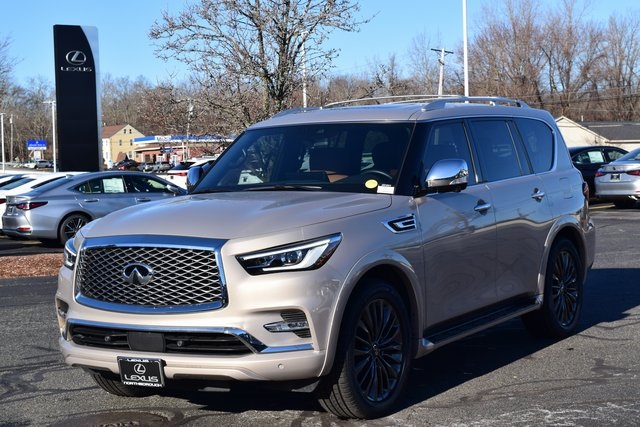 2023 INFINITI QX80 Sensory 4WD's photo