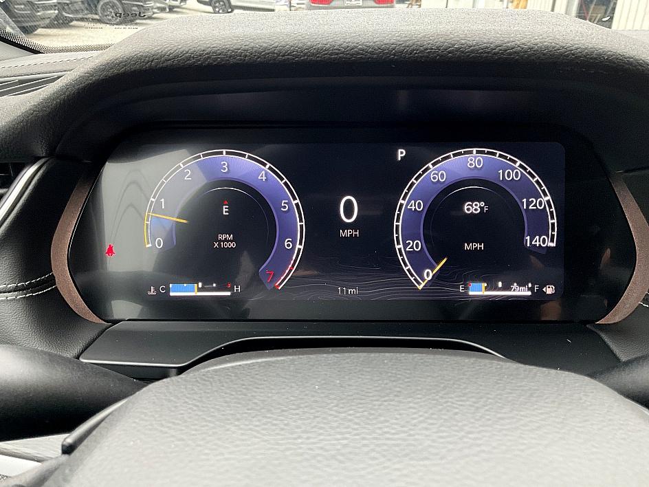 2025 Jeep Grand Cherokee Altitude X photo 17