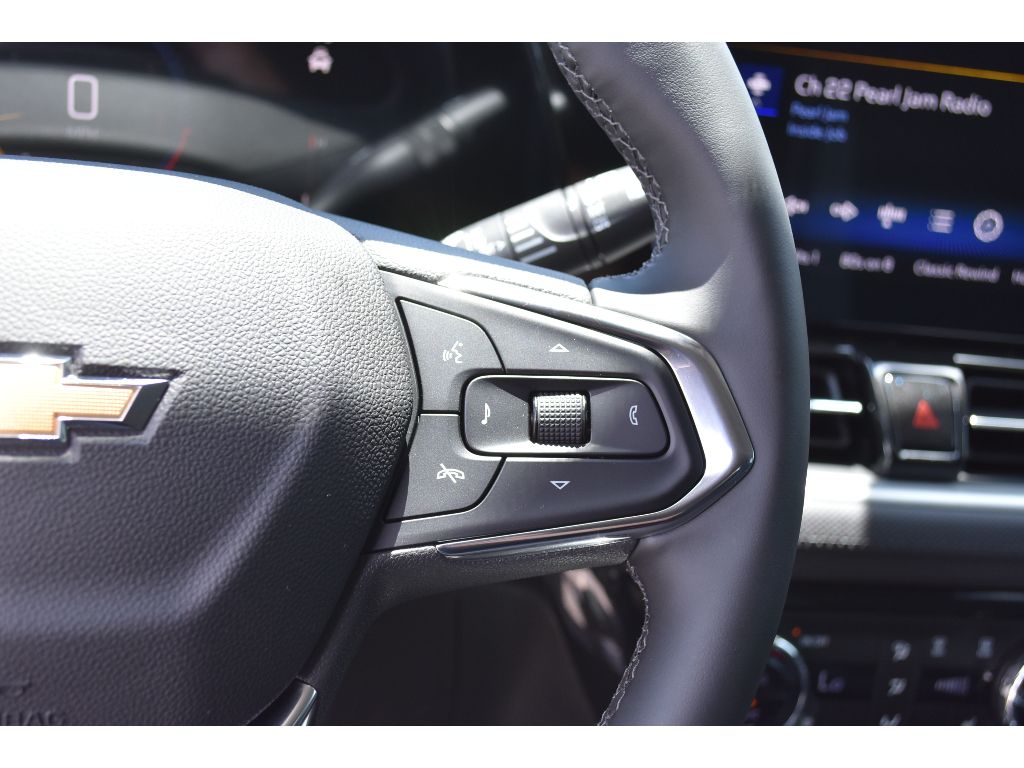 2025 Chevrolet Trailblazer LT photo 21
