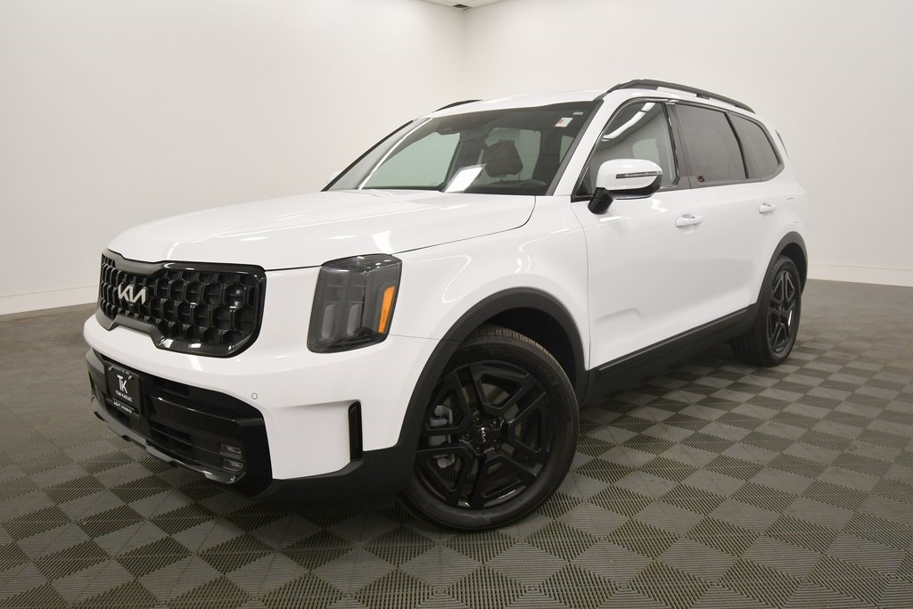 Used 2024 Kia Telluride SX X-Line with VIN 5XYP5DGCXRG473368 for sale in Rochester, Minnesota