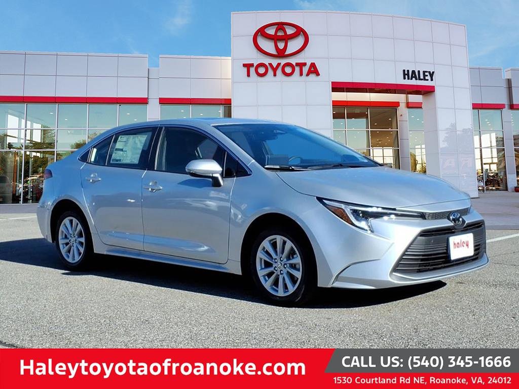 2026 Toyota Corolla XLE's photo