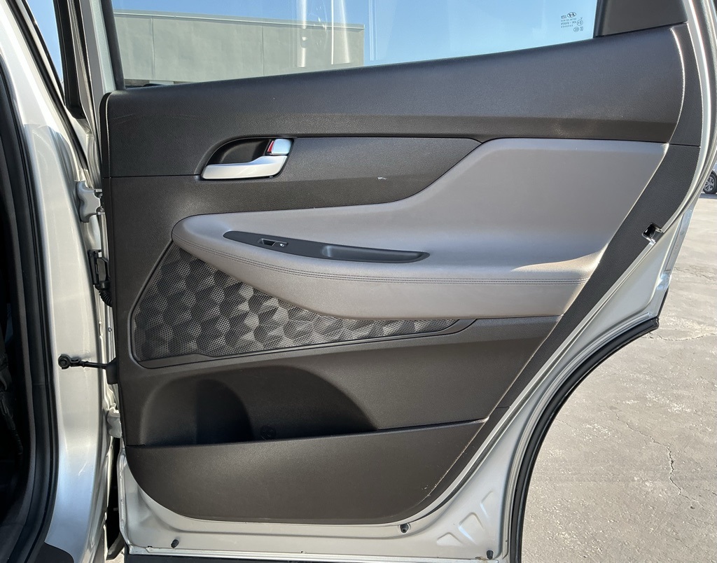 2020 Hyundai Santa Fe SEL photo 27