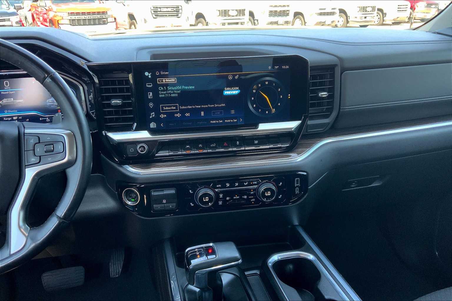 2023 Chevrolet Silverado 1500 RST photo 3