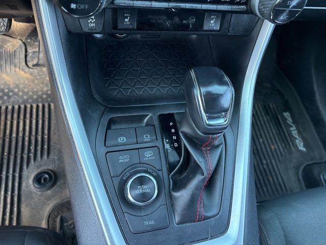 2021 Toyota RAV4 Prime XLE Premium photo 9