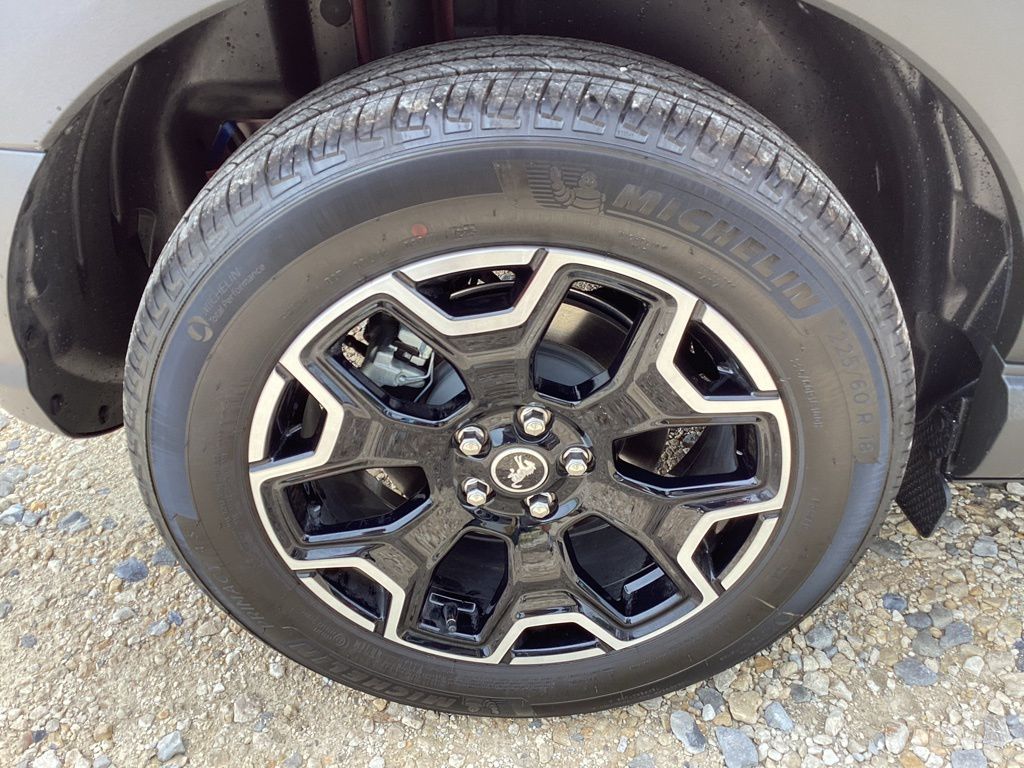 2025 Ford Bronco Sport Outer Banks photo 4