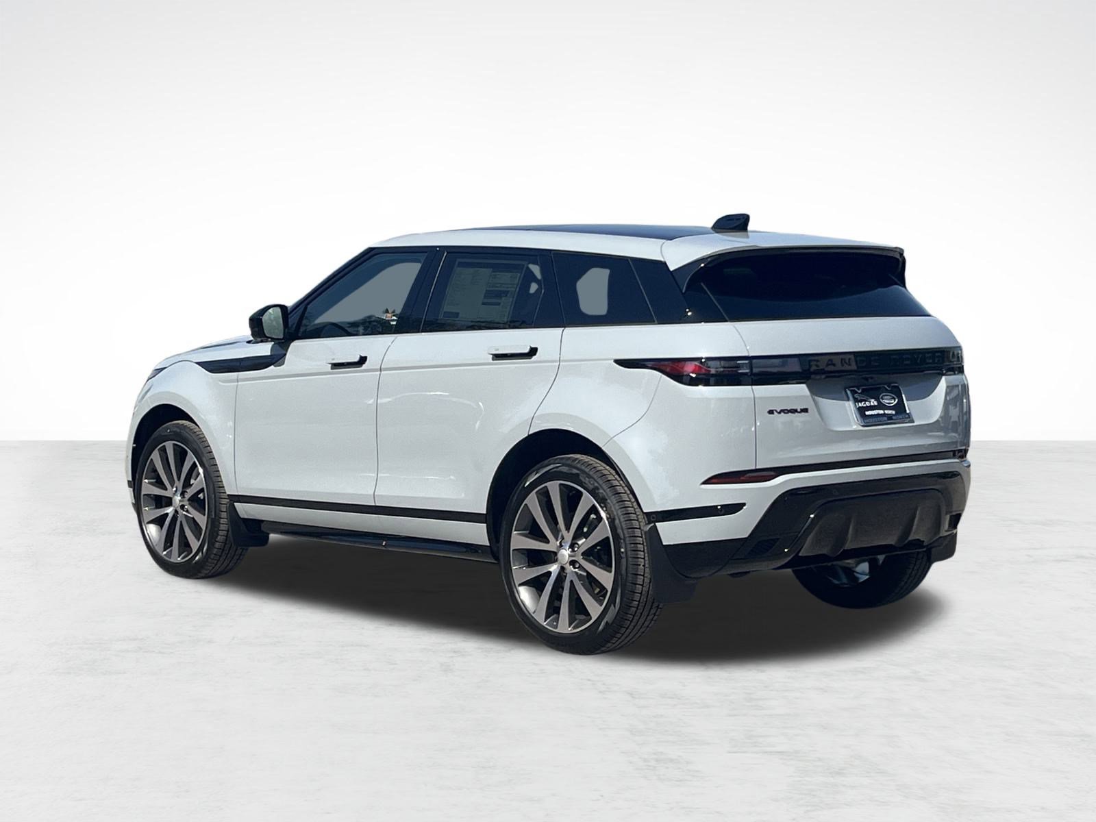 2026 Land Rover Range Rover Evoque Dynamic SE photo 3