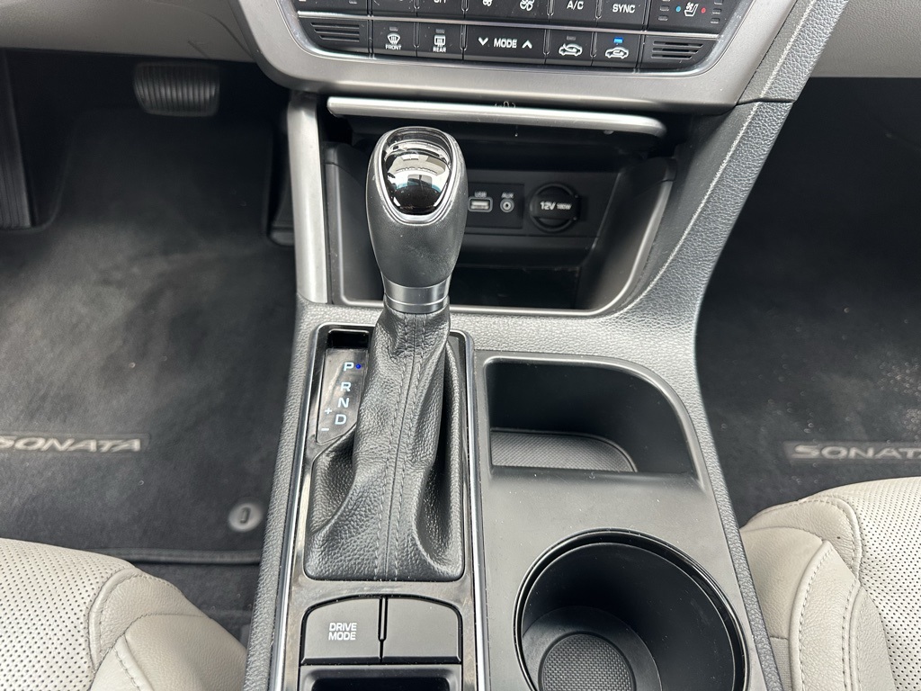 2017 Hyundai Sonata Limited photo 22