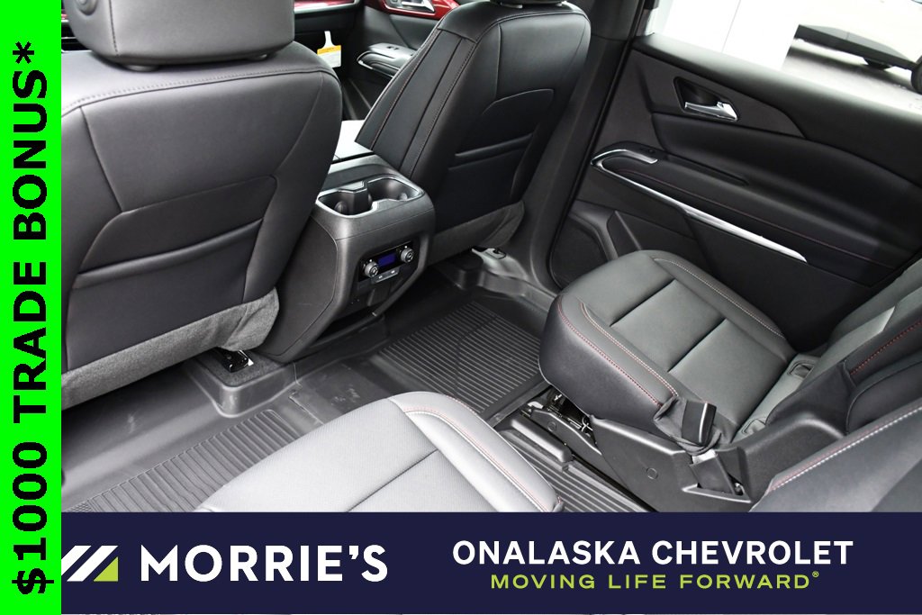 2026 Chevrolet Traverse Z71 photo 4