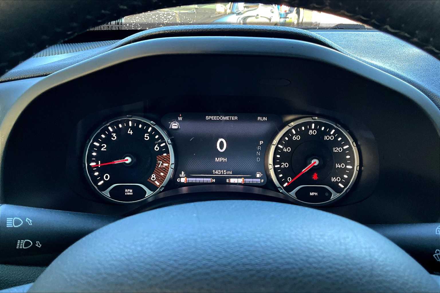 2022 Jeep Renegade Limited photo 26
