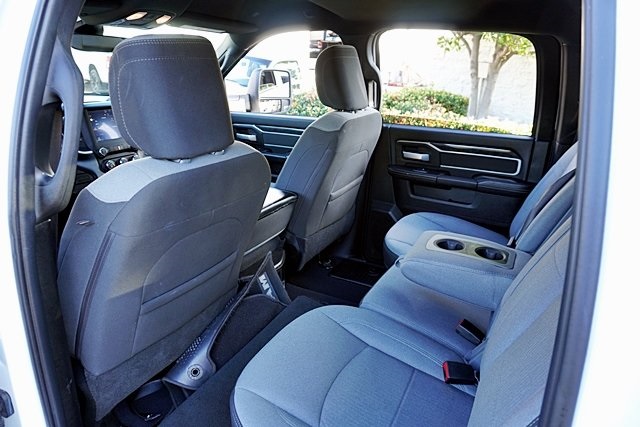 Used 2024 White Ram Big Horn image 16