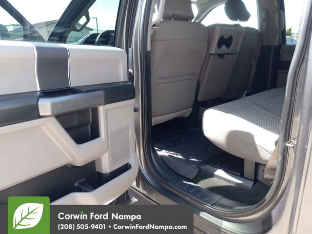 Used 2017 Gray Ford XLT image 23