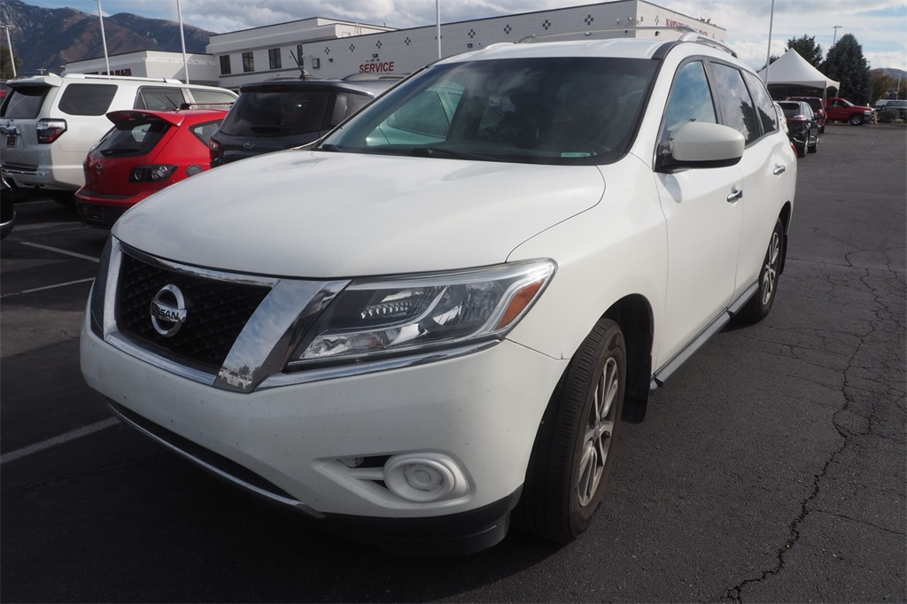 2013 Nissan Pathfinder SV