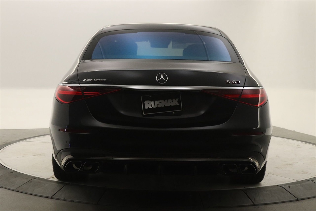 2025 Mercedes Benz S 63 e AMG photo 3