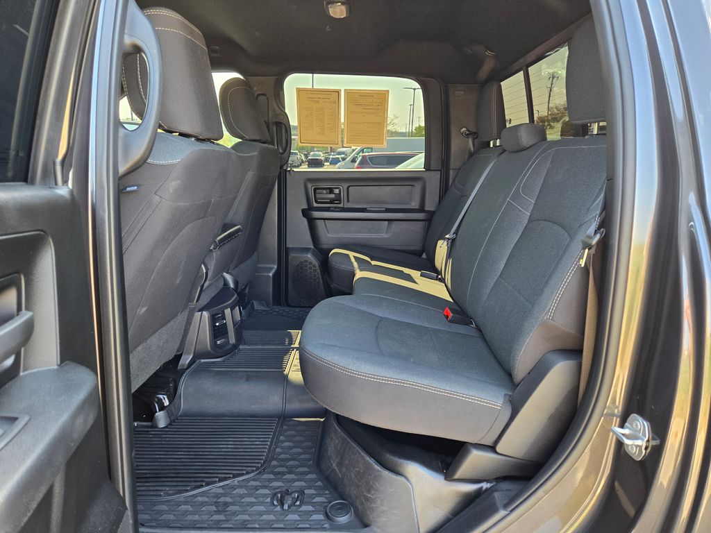 2024 Ram 3500 Tradesman photo 24