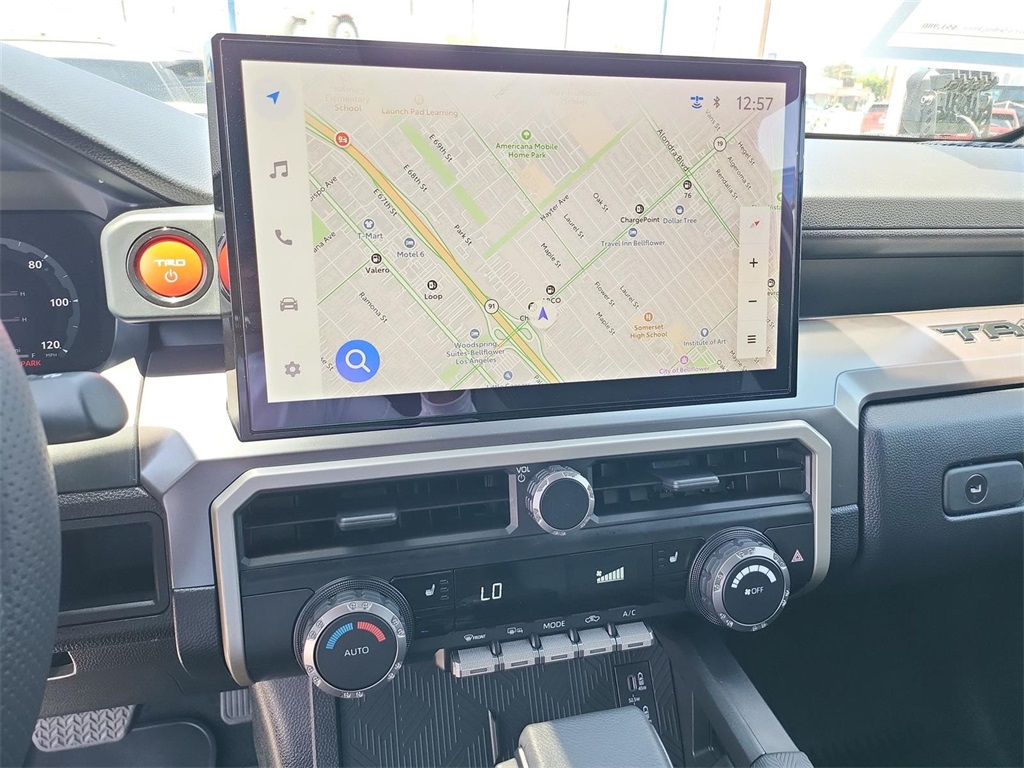 2025 Toyota Tacoma photo 25