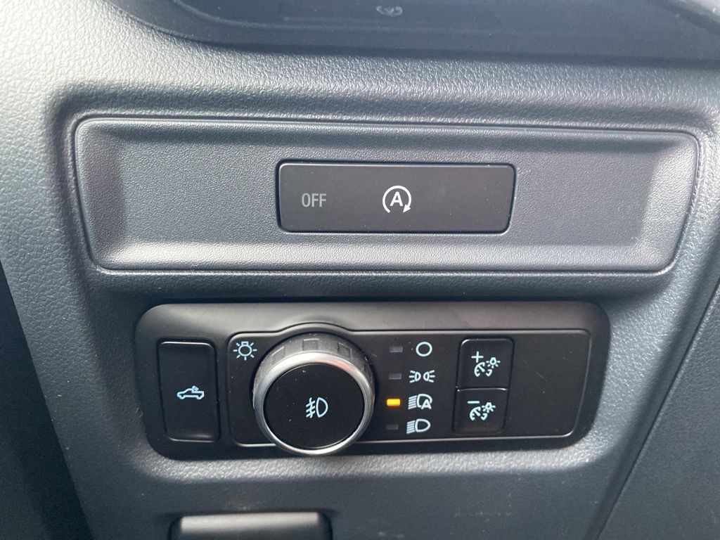 2025 Ford F-150 STX photo 13