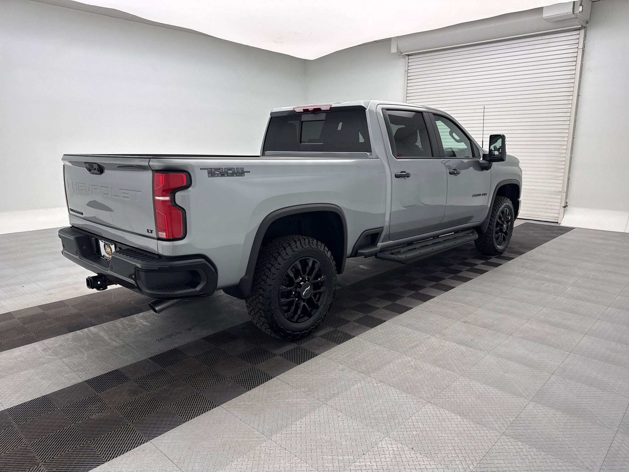 2026 Chevrolet Silverado 2500HD LT photo 8