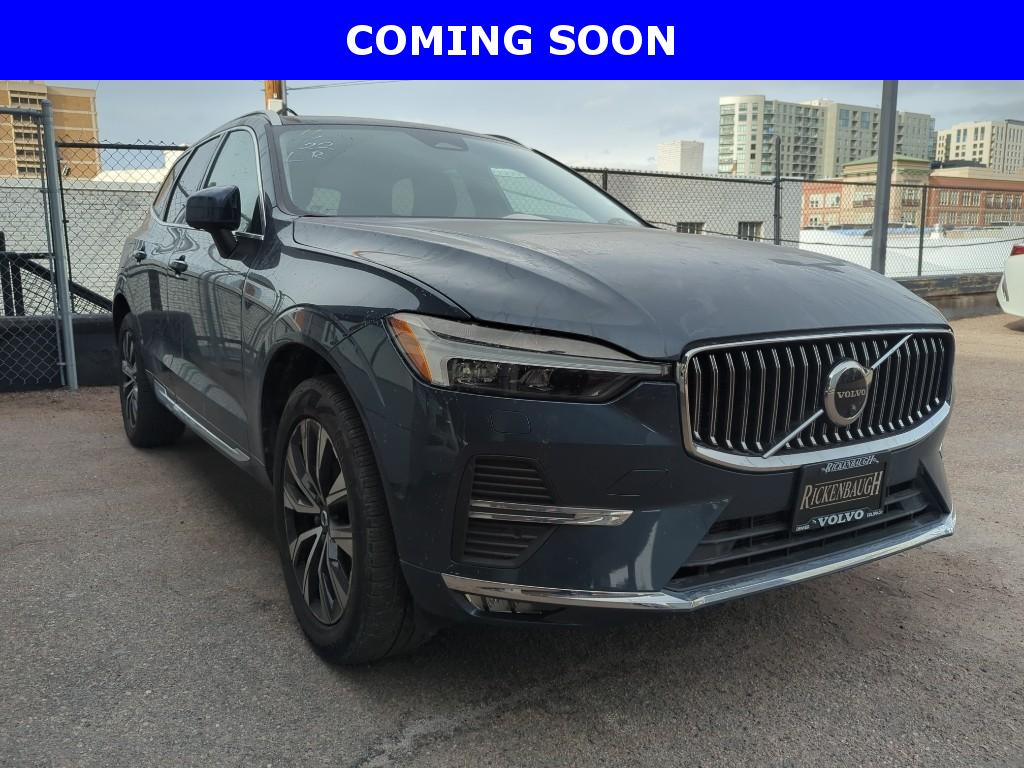 2023 Volvo XC60 Plus's photo