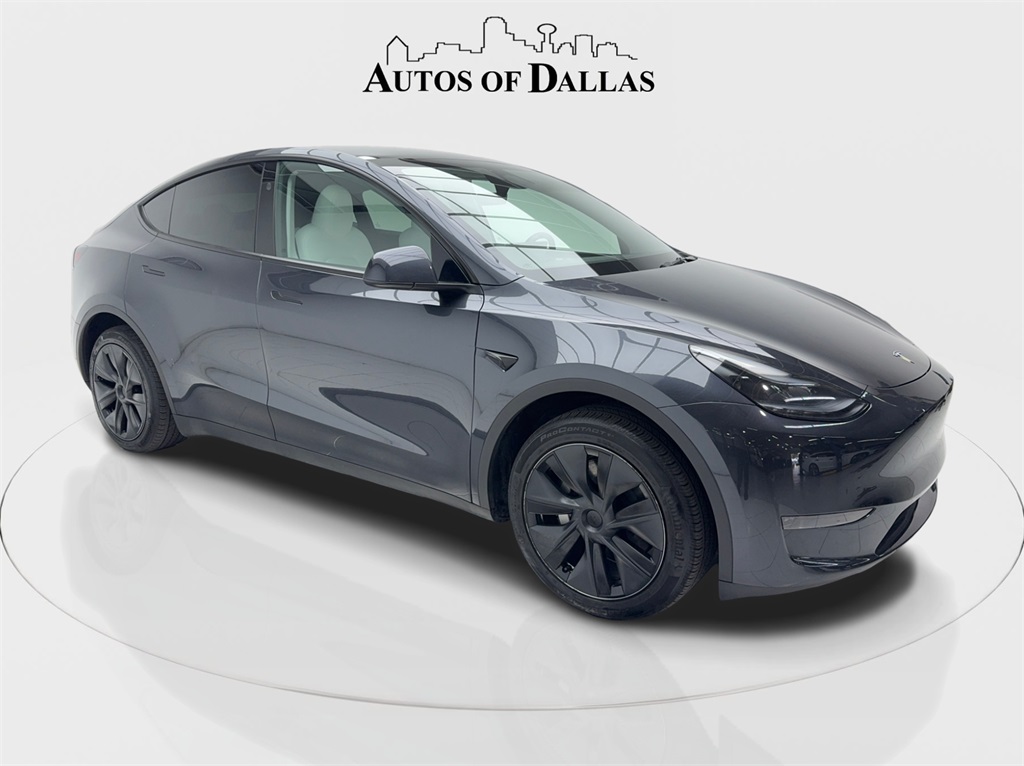 Used 2025 Tesla Model Y Long Range with VIN 7SAYGDED6SF237231 for sale in Northfield, Minnesota