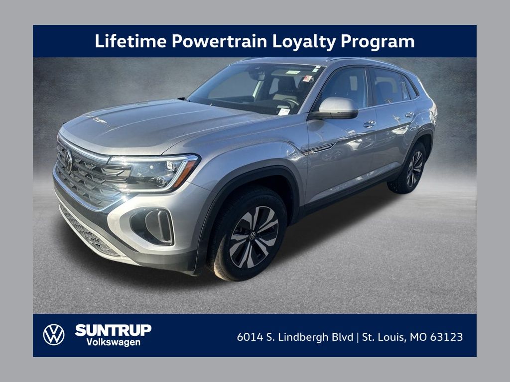2025 Volkswagen Atlas Cross Sport SE's photo