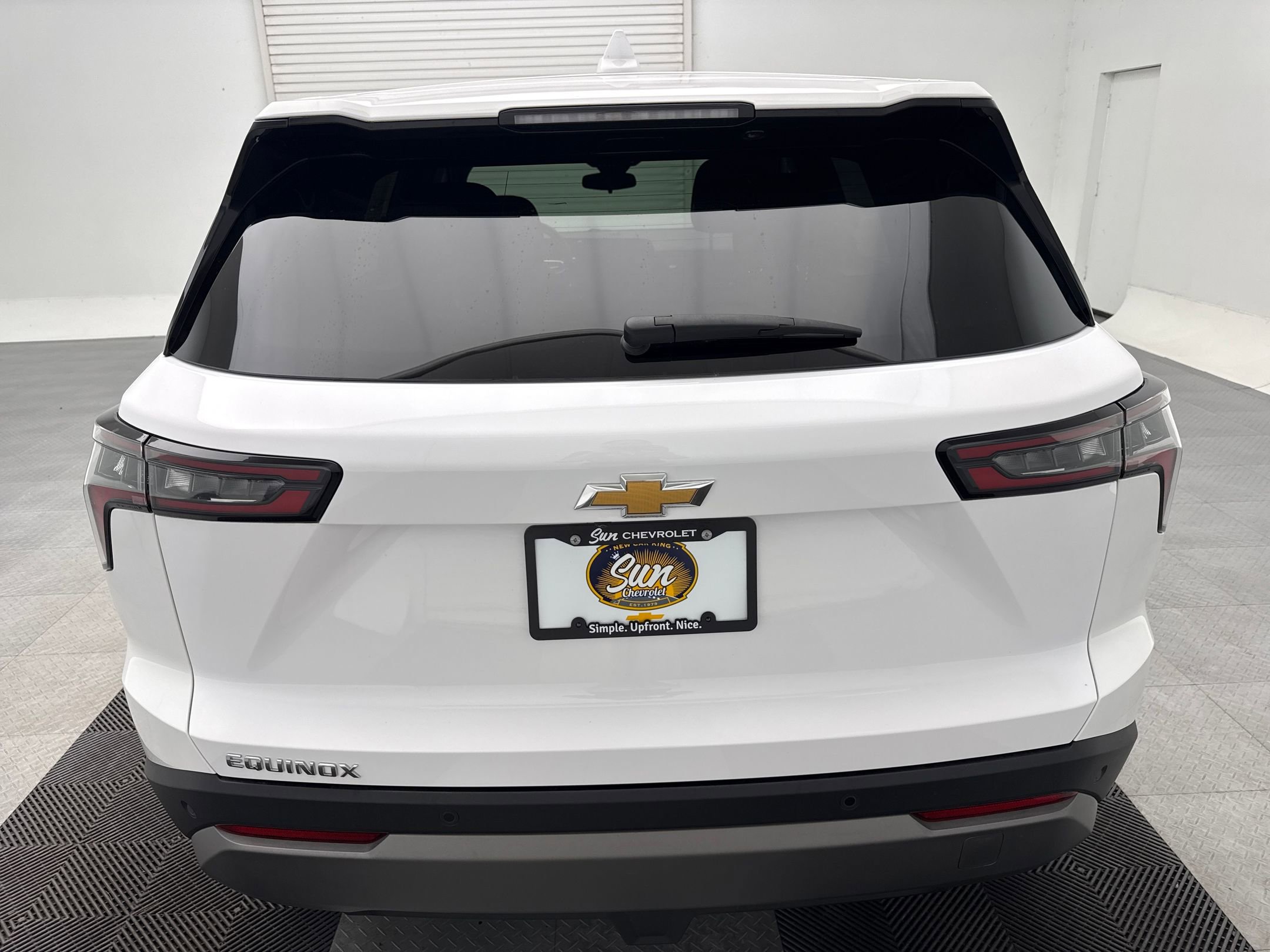 2025 Chevrolet Equinox LT photo 8