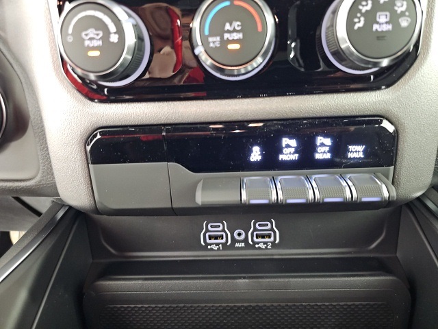 2025 Ram 1500 Big Horn Lone Star photo 23