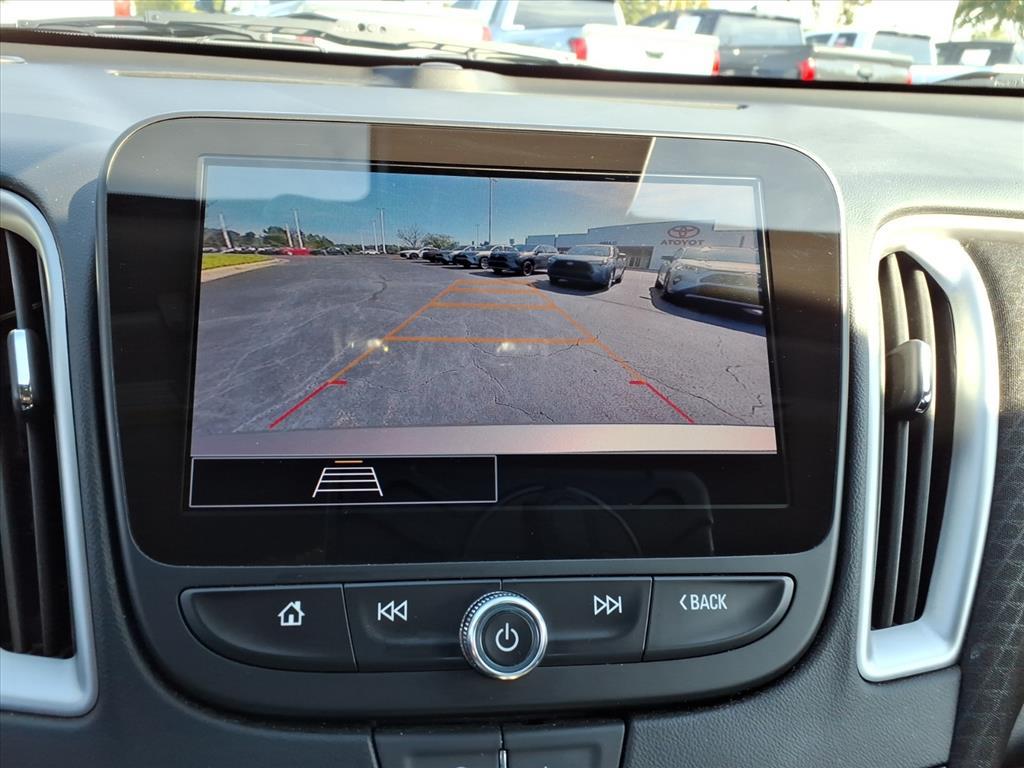 2023 Chevrolet Malibu 1LT photo 16