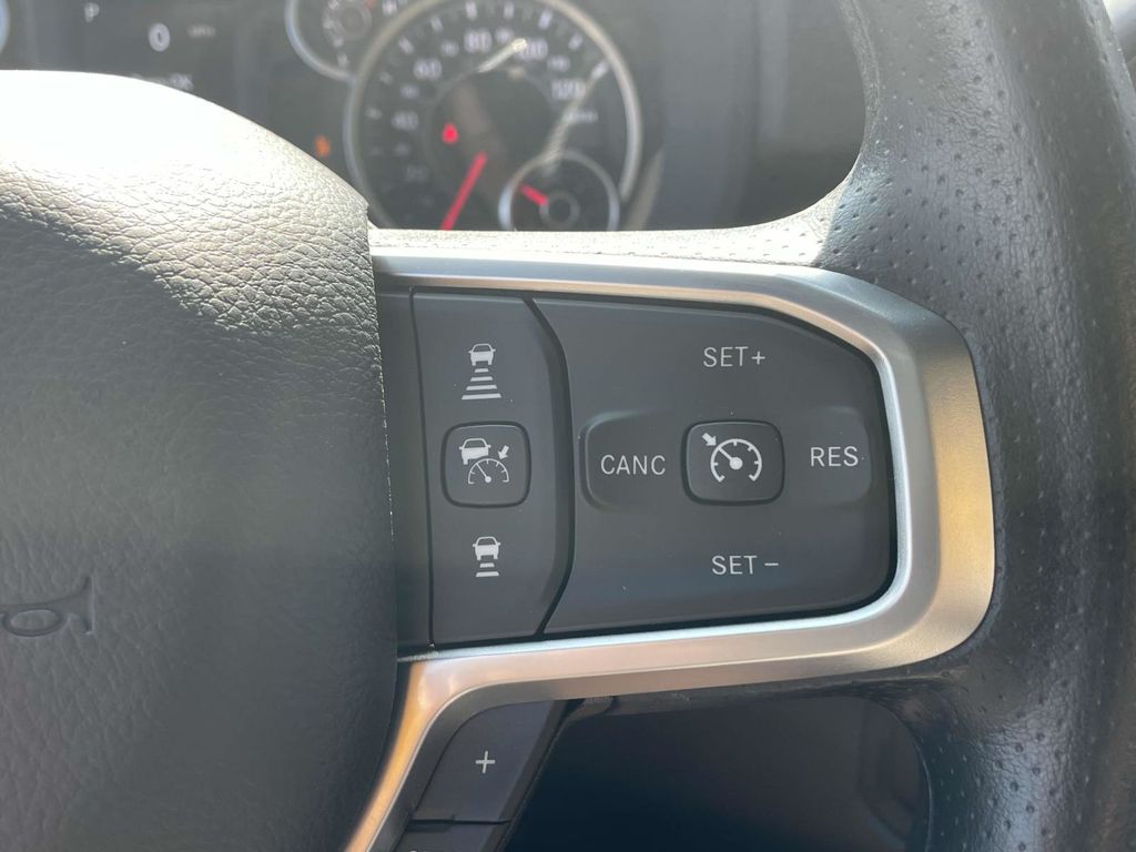 2025 Ram 2500 Tradesman photo 30