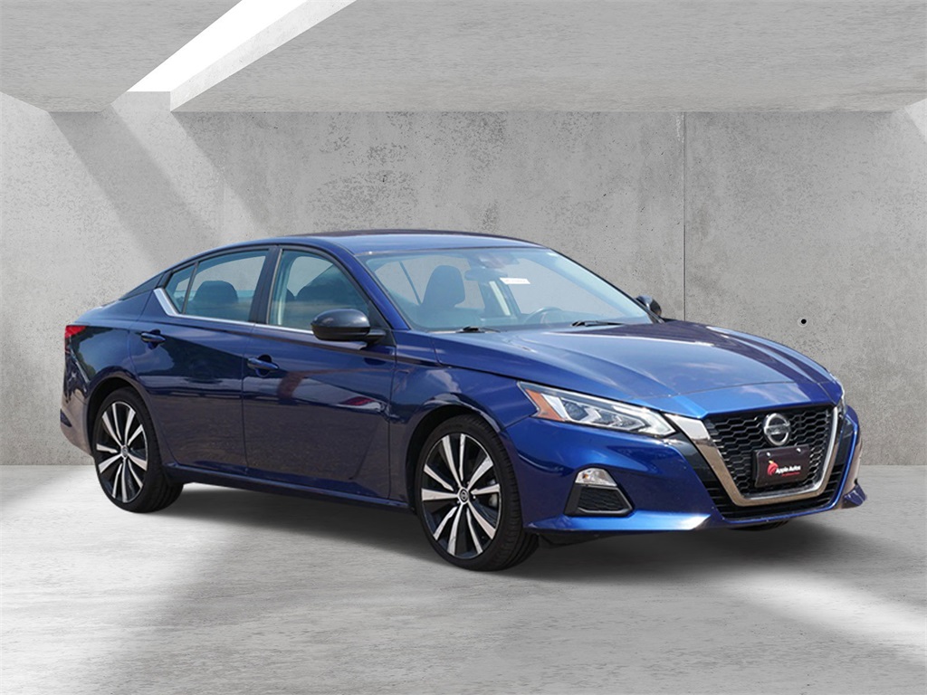Used 2022 Nissan Altima SR with VIN 1N4BL4CV7NN332970 for sale in White Bear Lake, Minnesota